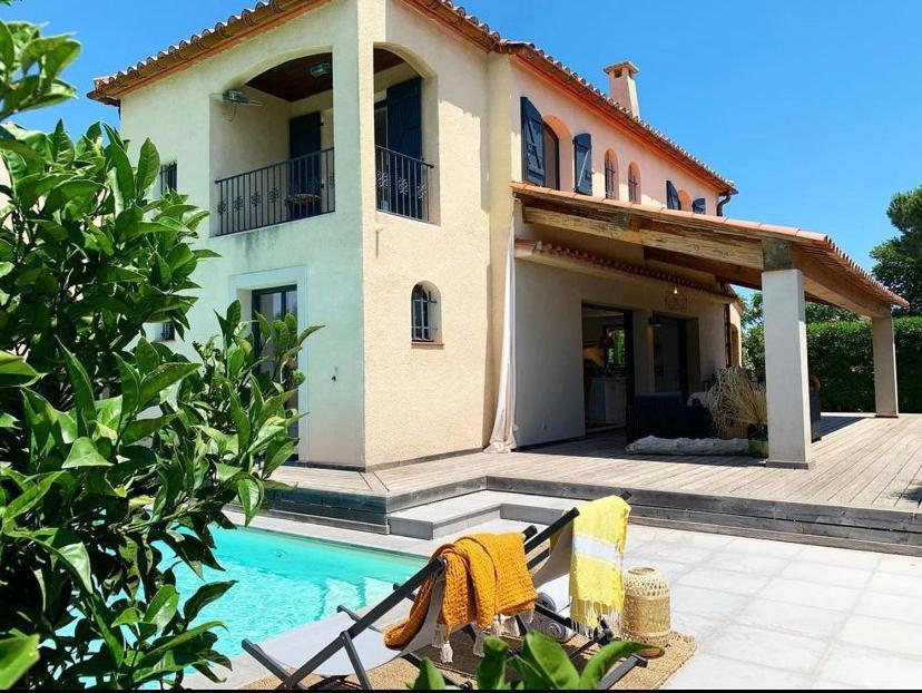Le Petit Bali Spacieuse Villa Pour 8 Avec Piscine سان سيبريان المظهر الخارجي الصورة